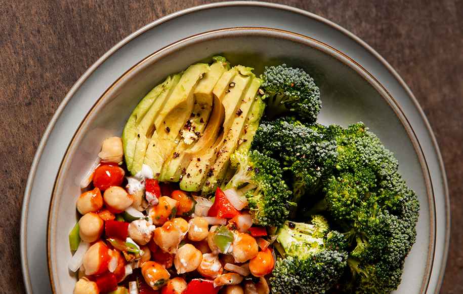 تأثیر رژیم وگان بر بدن؛ آیا گیاه‌خواری برای همه مناسب است؟